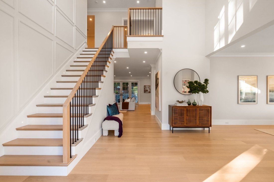 House in Newton, Massachusetts, United States 5 - 18964050