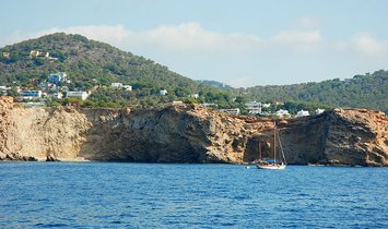 Villa in Ibiza Town, Balearic Islands, Spain 1