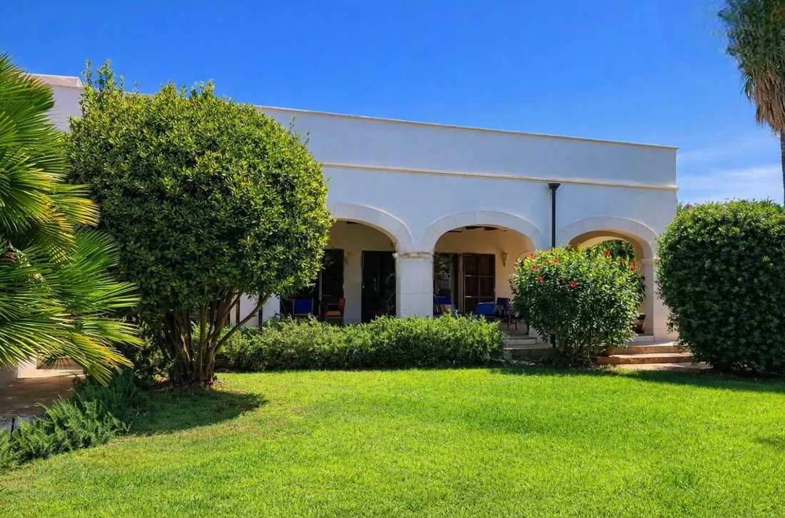 Chalet in Sant Lluis, Balearic Islands, Spain 4 - 18976969