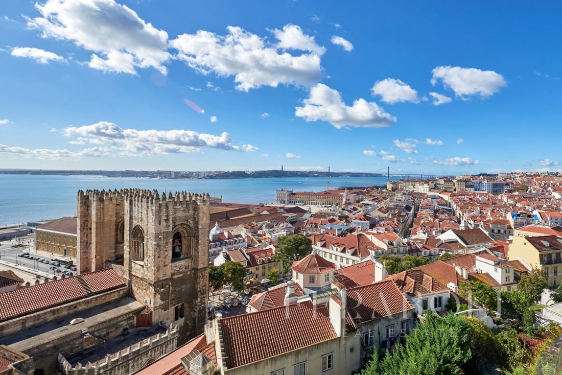 Penthouse in Santa Maria Maior, Lisbon, Portugal 2 - 18964546