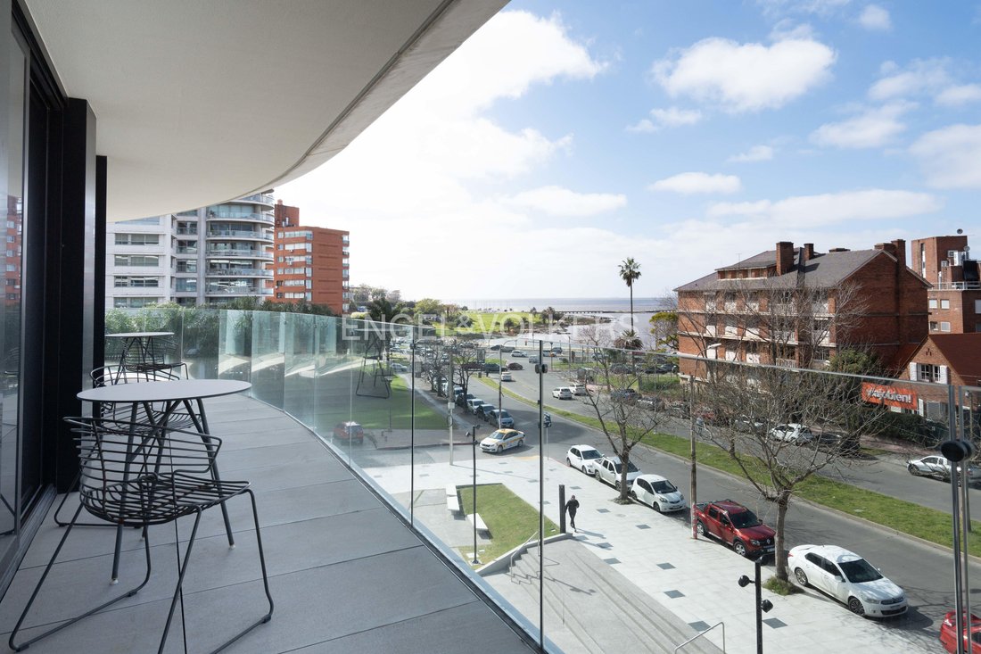 Apartment in Montevideo, Departamento de Montevideo, Uruguay 5 - 18966778