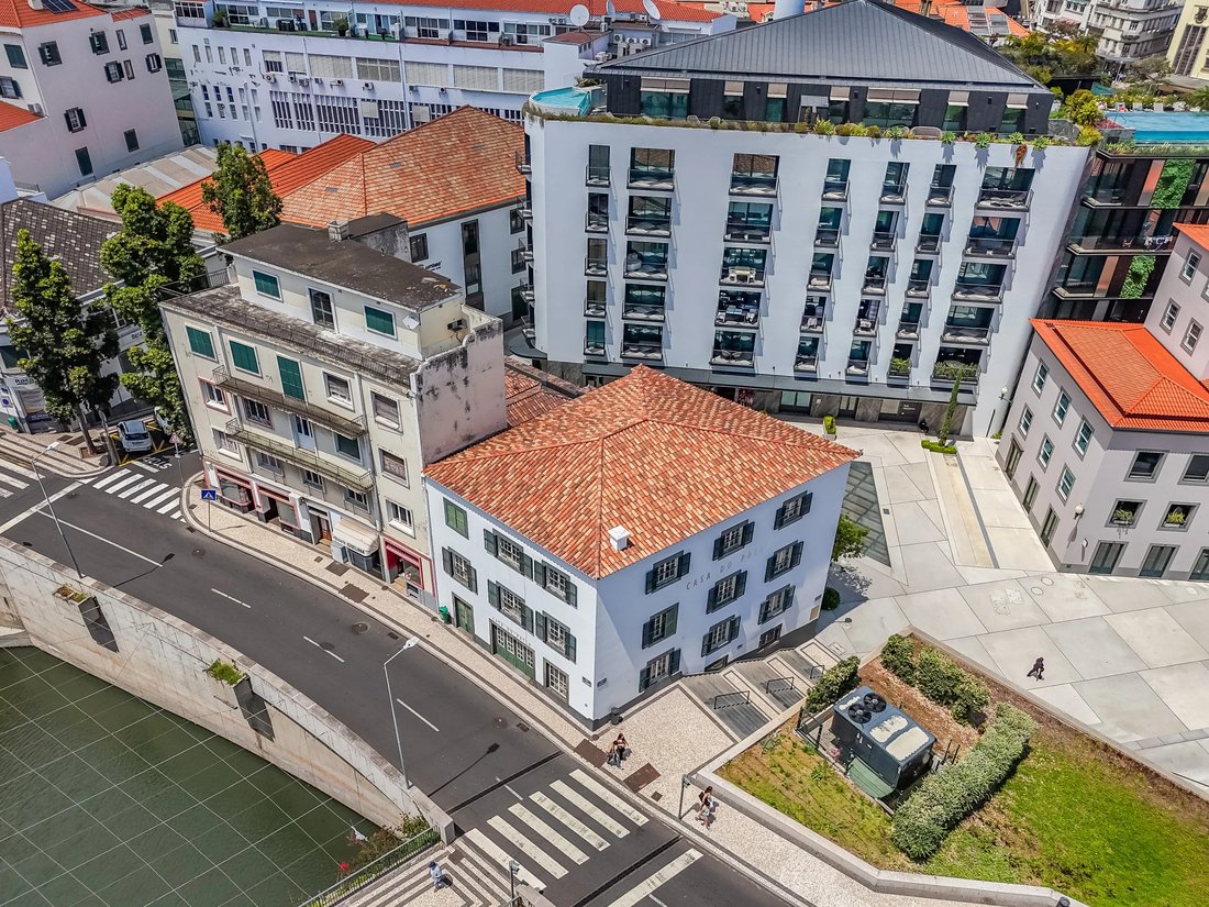 Estate in Se, Madeira, Portugal 1 - 18966520