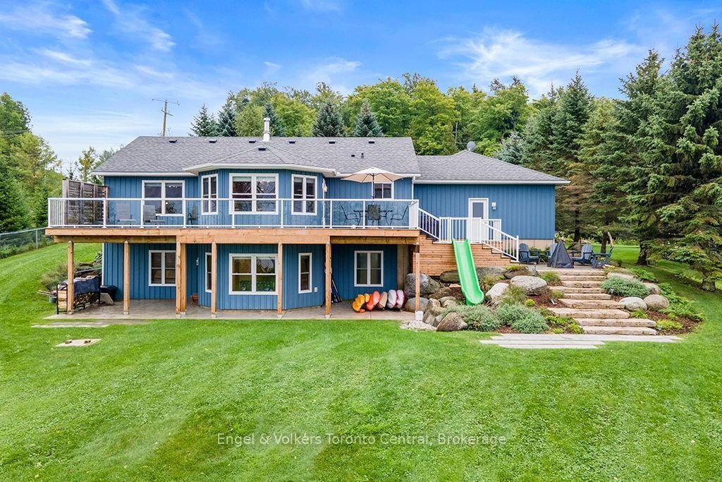 House in Meaford, Ontario, Canada 4 - 18971313