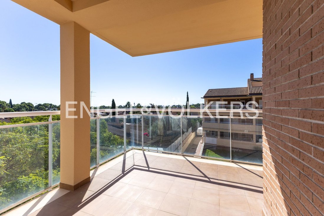Penthouse in Campo Olivar, Godella, Valencian Community 2 - 18971464