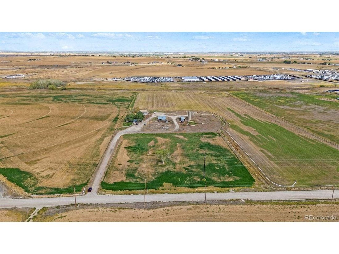 Erie, Colorado, United States 4 - 18969316