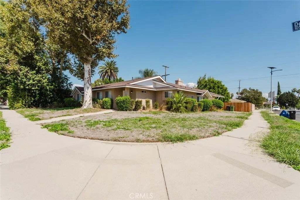 House in Los Angeles, California, United States 2 - 18970602