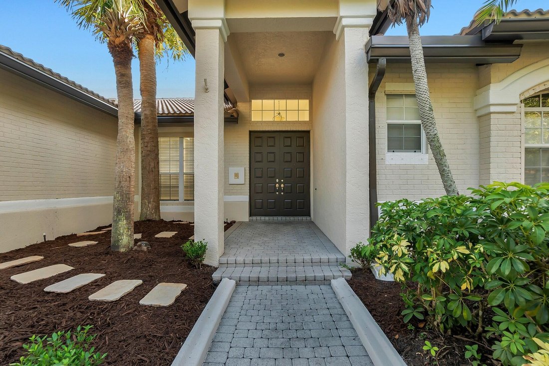 House in Davie, Florida, United States 3 - 18970097