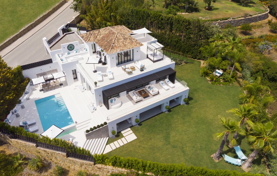 Villa in Nueva Andalucia, Marbella, Spain 1 - 18964992