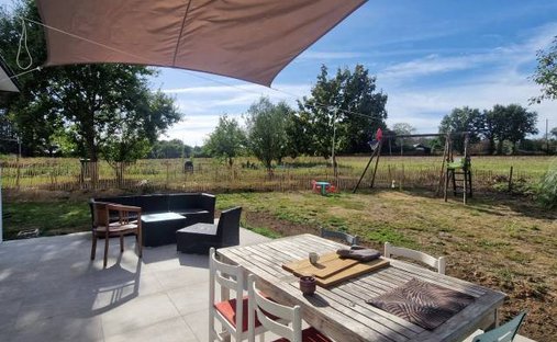 House in Zone Urbaine, Arradon, France 1