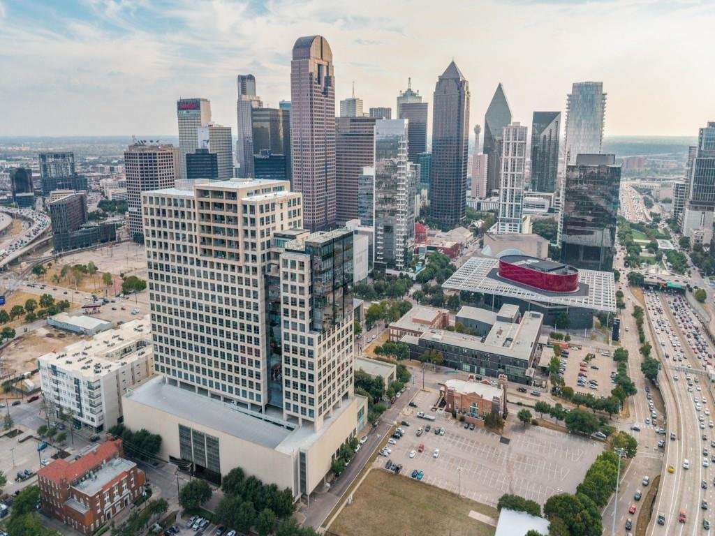 Condo in Dallas, Texas, United States 4 - 18970290