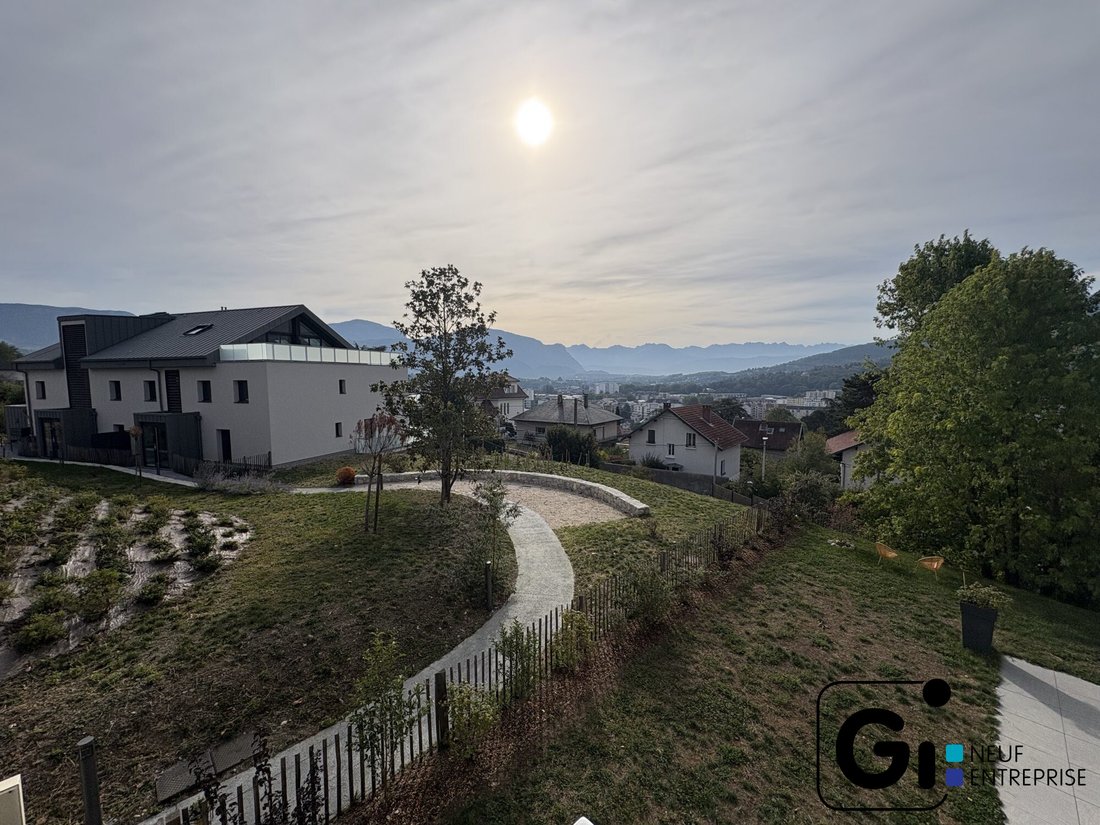Apartment in Chambery, Auvergne-Rhône-Alpes, France 1 - 18973003
