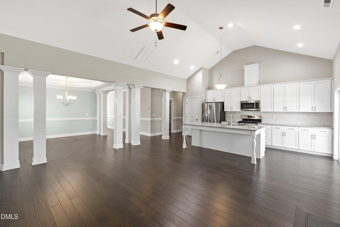 House in Fuquay-Varina, North Carolina, United States 4 - 18948628