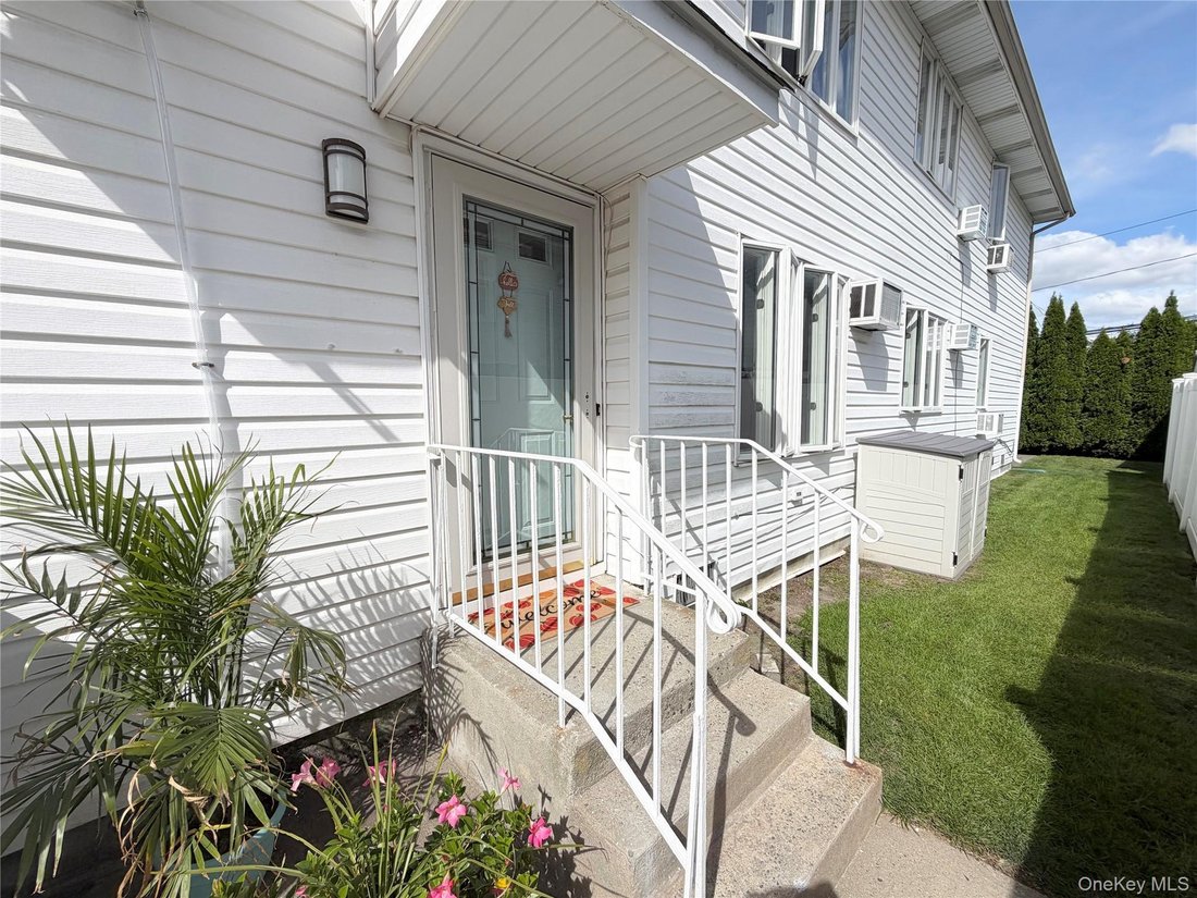 Long Beach, New York, United States 2 - 18970773