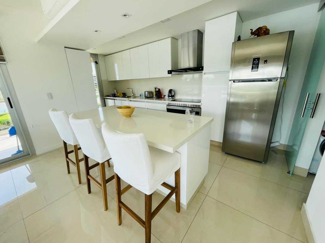 Apartment in Tigre, Buenos Aires Province, Argentina 5 - 18967638