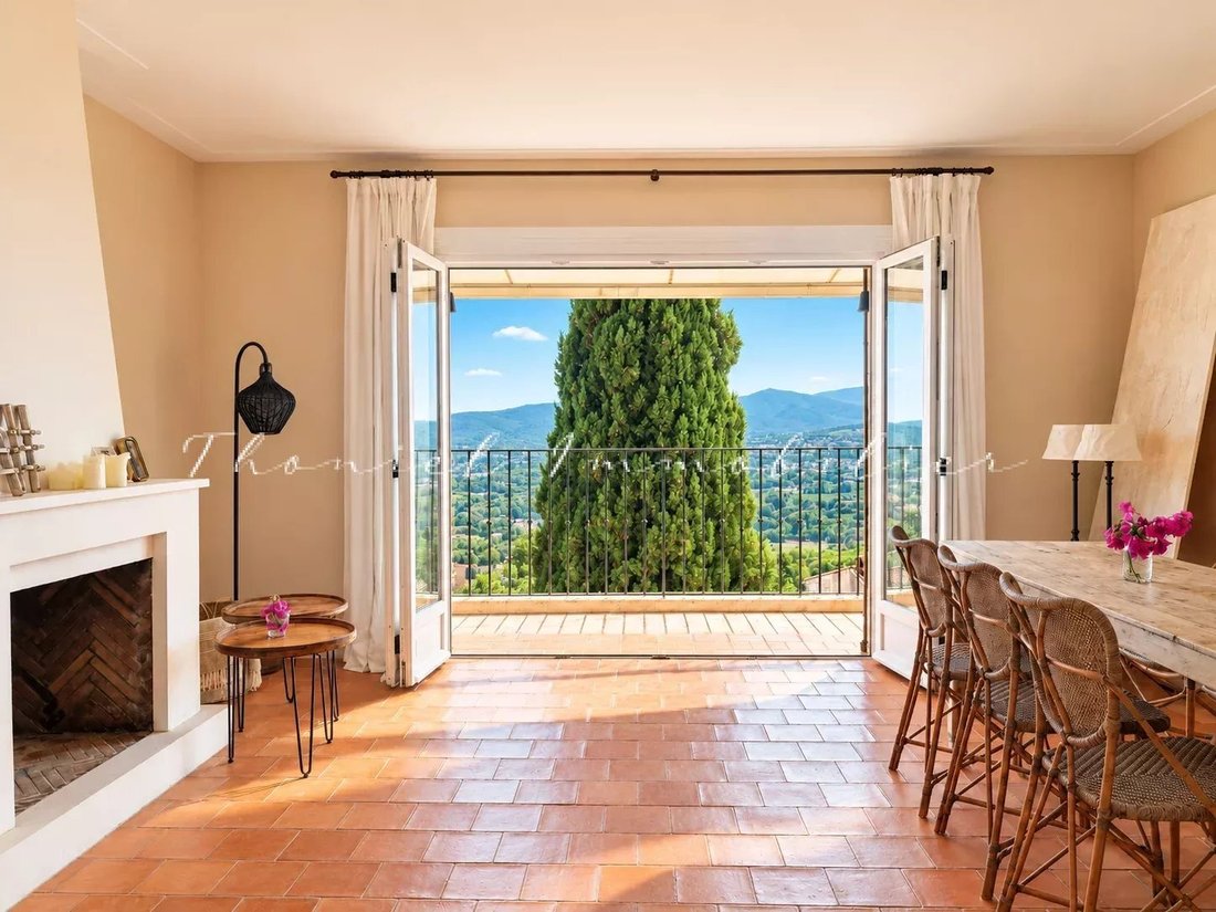 House in Grimaud, Provence-Alpes-Côte d'Azur, France 1 - 18843682