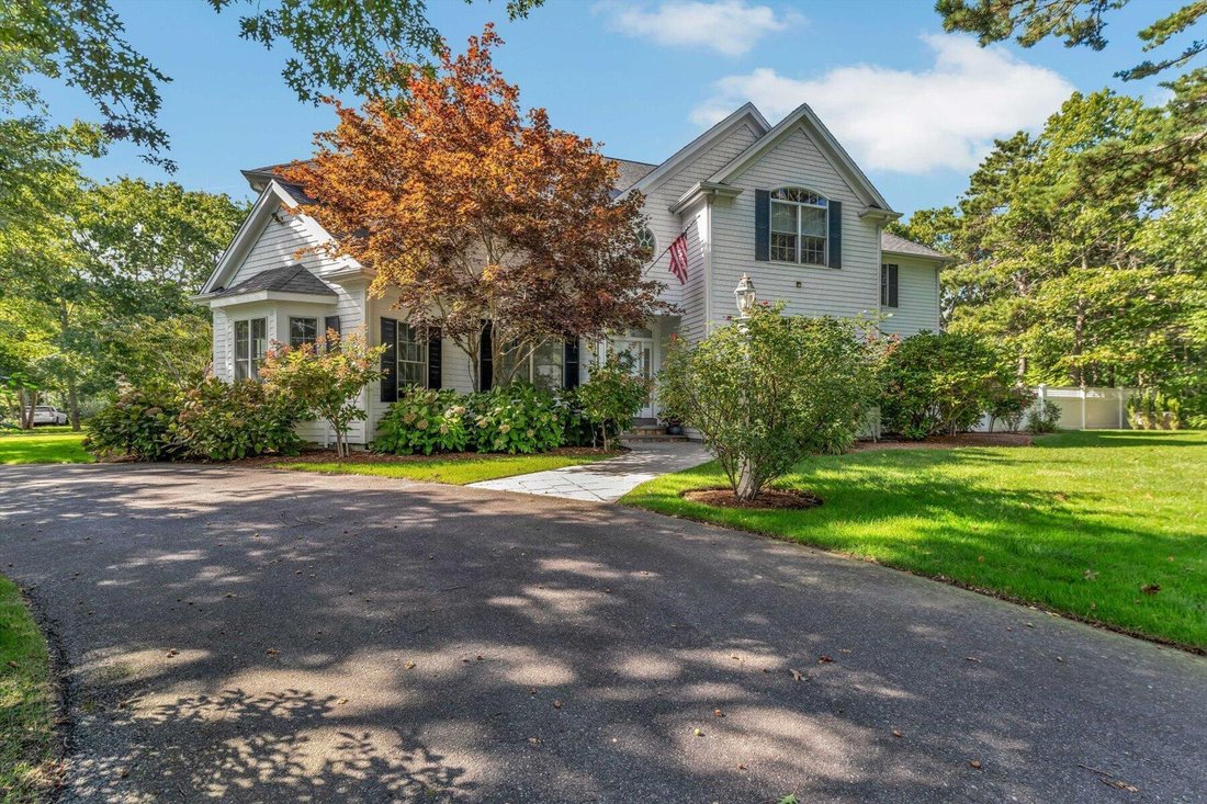 House in Mashpee, Massachusetts, United States 2 - 18969067