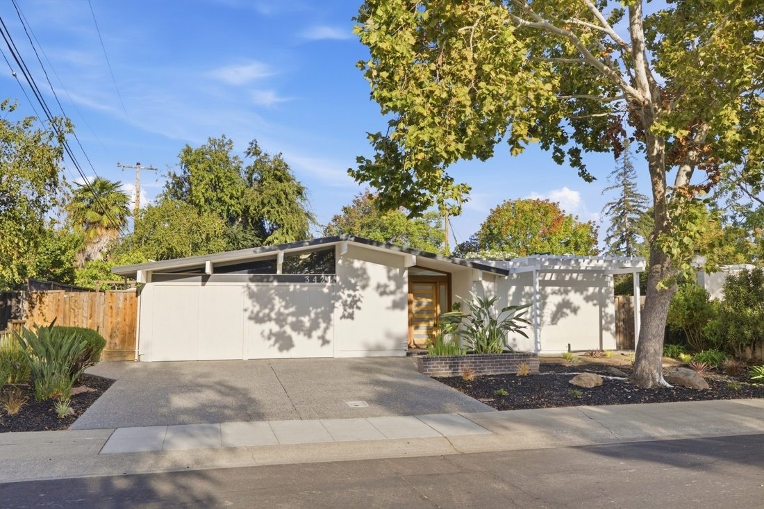 House in East Palo Alto, California, United States 5 - 18976503