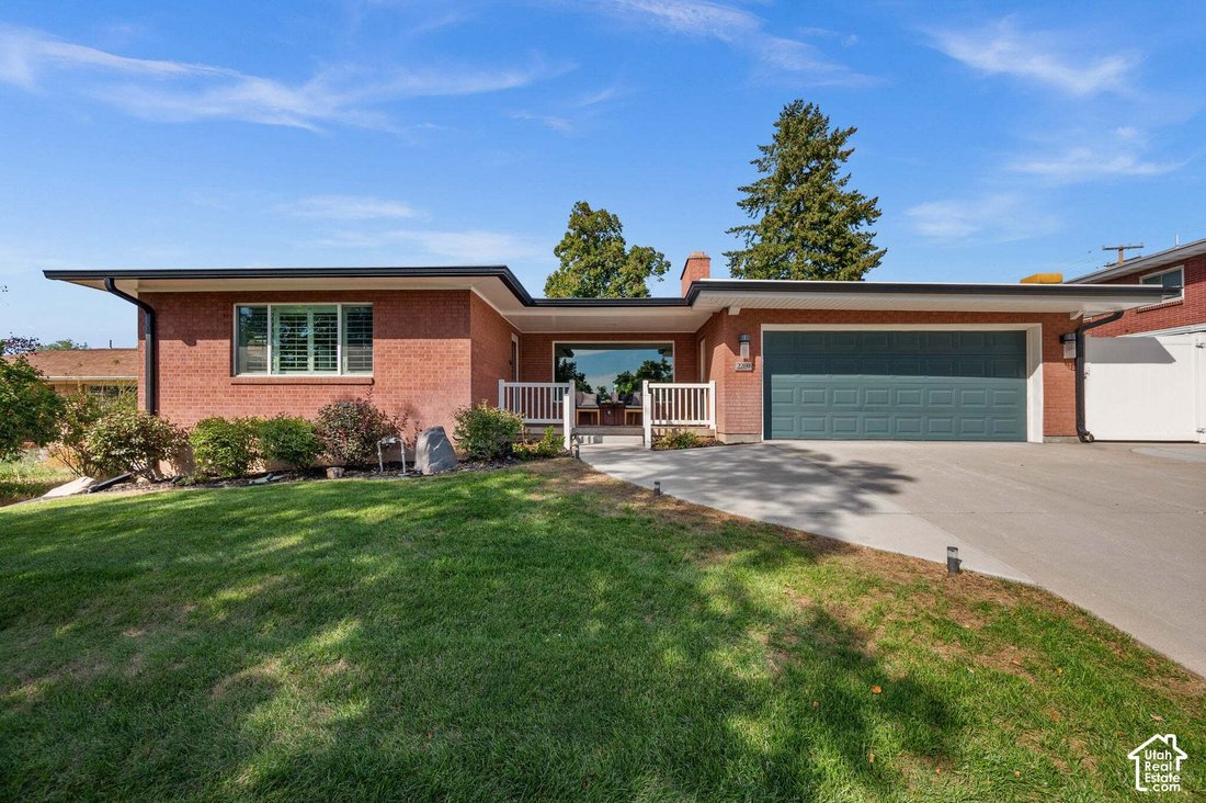 House in Salt Lake City, Utah, United States 1 - 18969326
