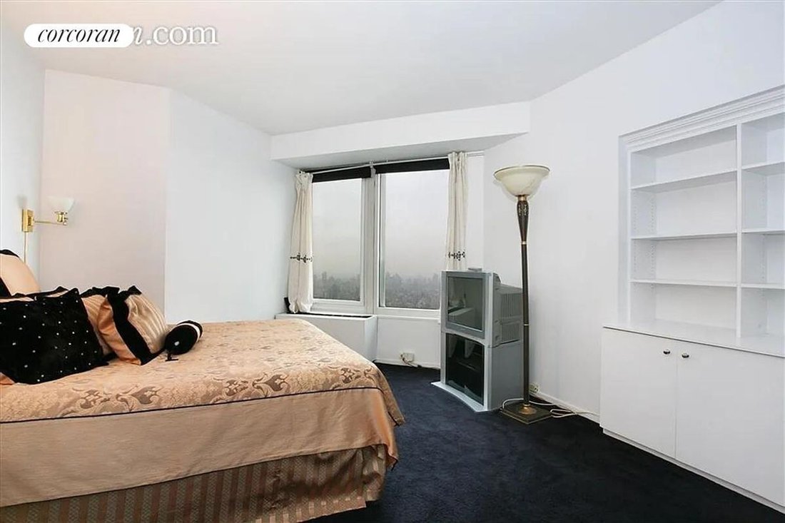 Condo in New York, New York, United States 4 - 18980237
