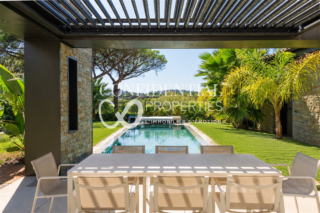 House in Ville-Les Saquedes-Le Bouillonnet, Sainte-Maxime, France 1 - 16834642