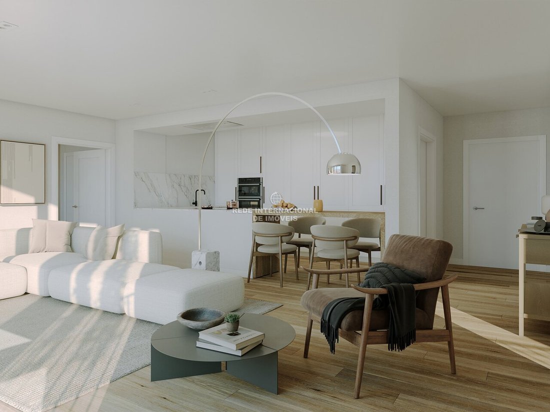 Apartment in Santa Marinha e Sao Pedro da Afurada, Porto District, Portugal 5 - 18975172