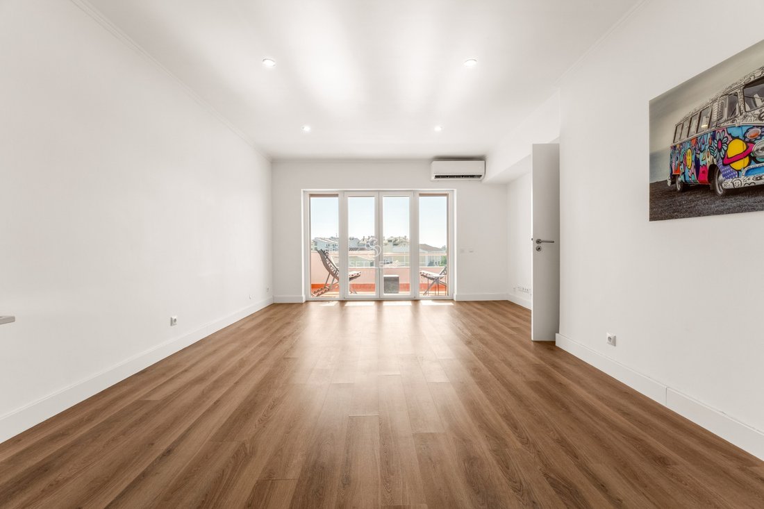 Apartment in Cascais e Estoril, Lisbon, Portugal 2 - 18976650