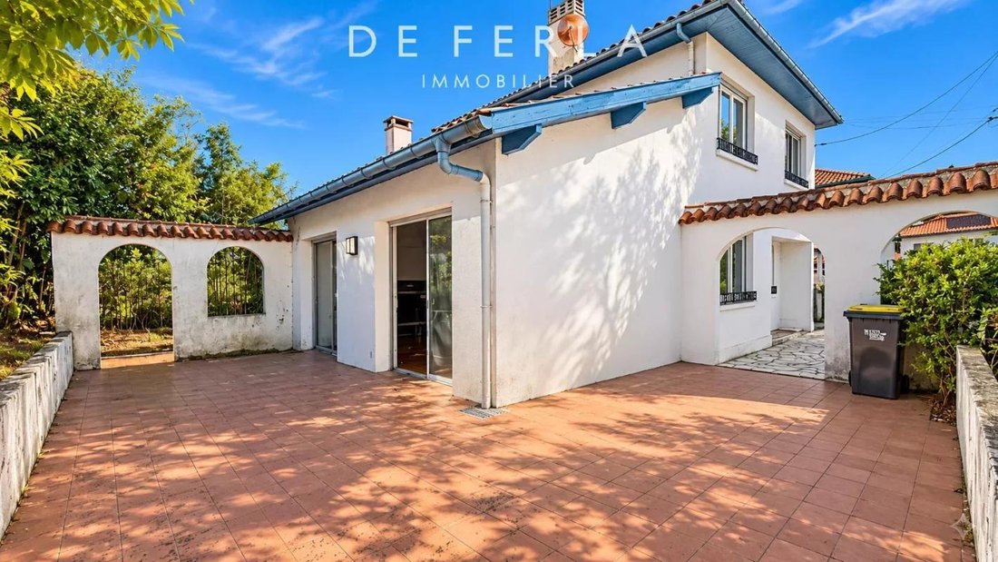 House in Anglet, Nouvelle-Aquitaine, France 2 - 18966125