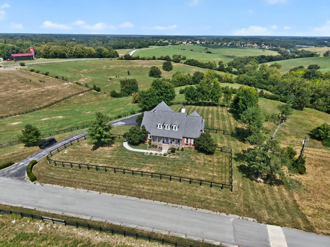 House in Georgetown, Kentucky, United States 4 - 18973861