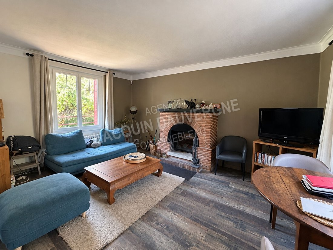 House in Moret-Loing-et-Orvanne, Ile-de-France, France 4 - 18978026
