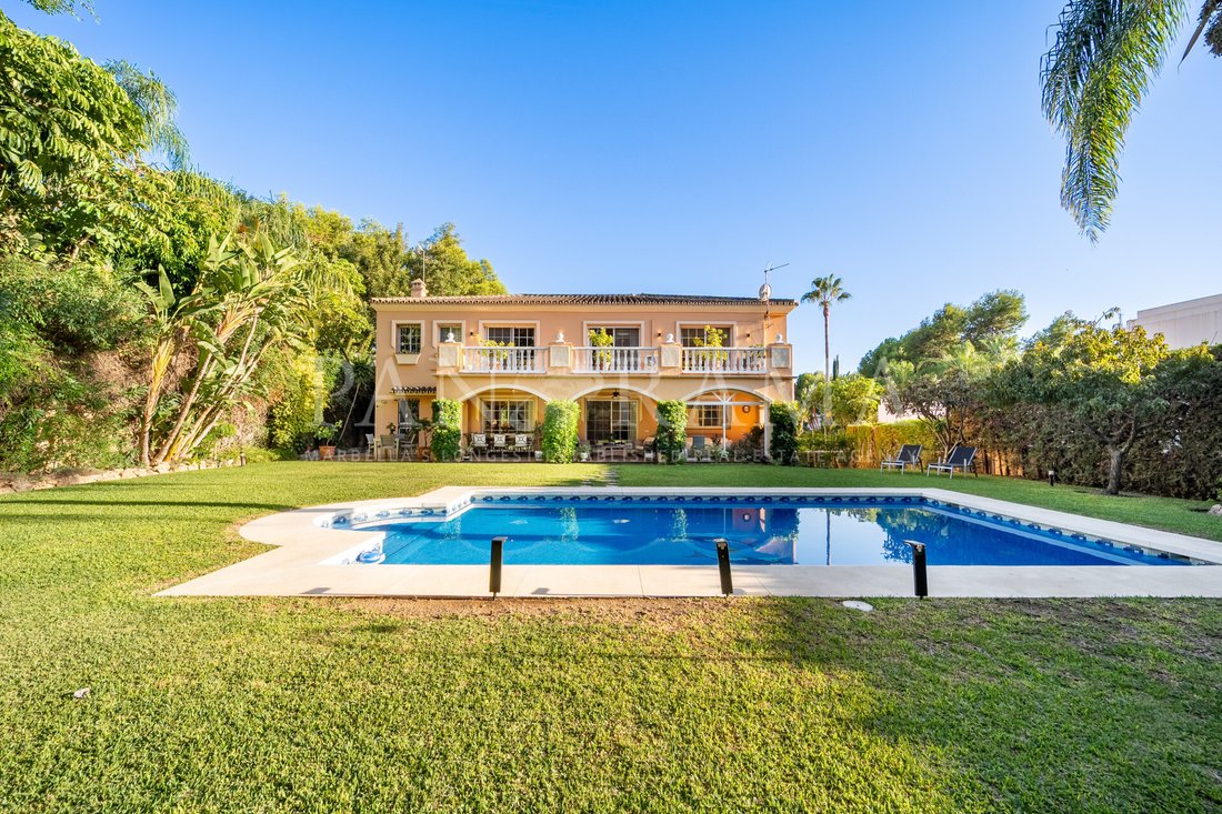 Villa in Nueva Andalucia, Marbella, Spain 1 - 18965305