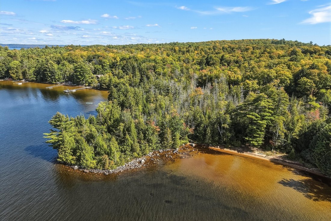 Lake of Bays, Ontario, Canada 1 - 18974432