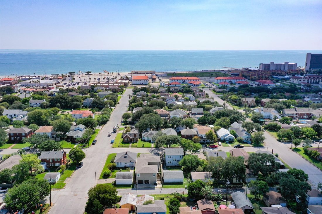 House in Galveston, Texas, United States 4 - 18965536