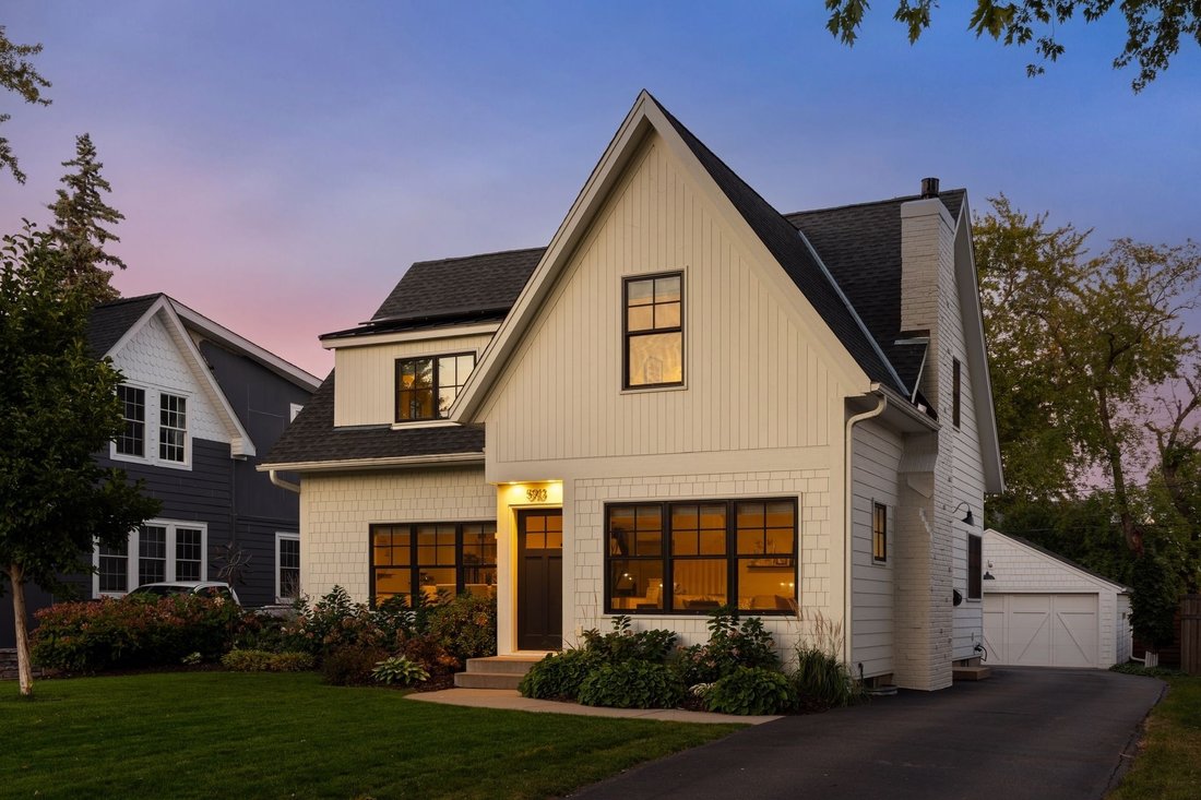 House in Minneapolis, Minnesota, United States 1 - 18976458