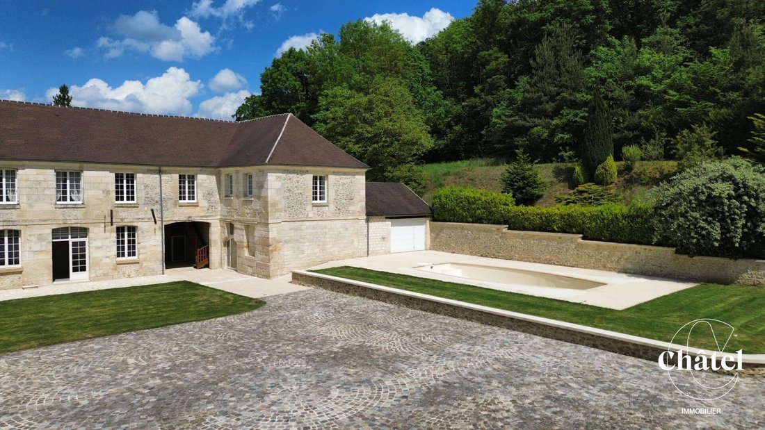 House in Verneuil-en-Halatte, Hauts-de-France, France 2 - 18978008