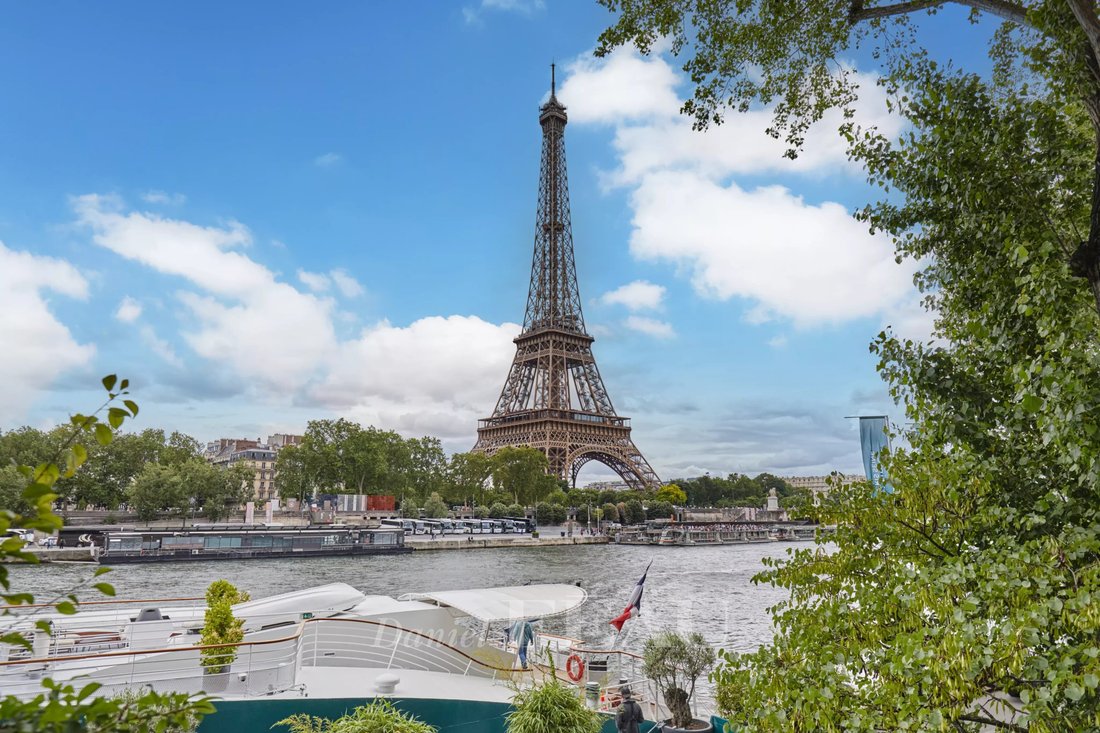 Apartment in Paris 16e Arrondissement, Paris, France 1 - 18965839
