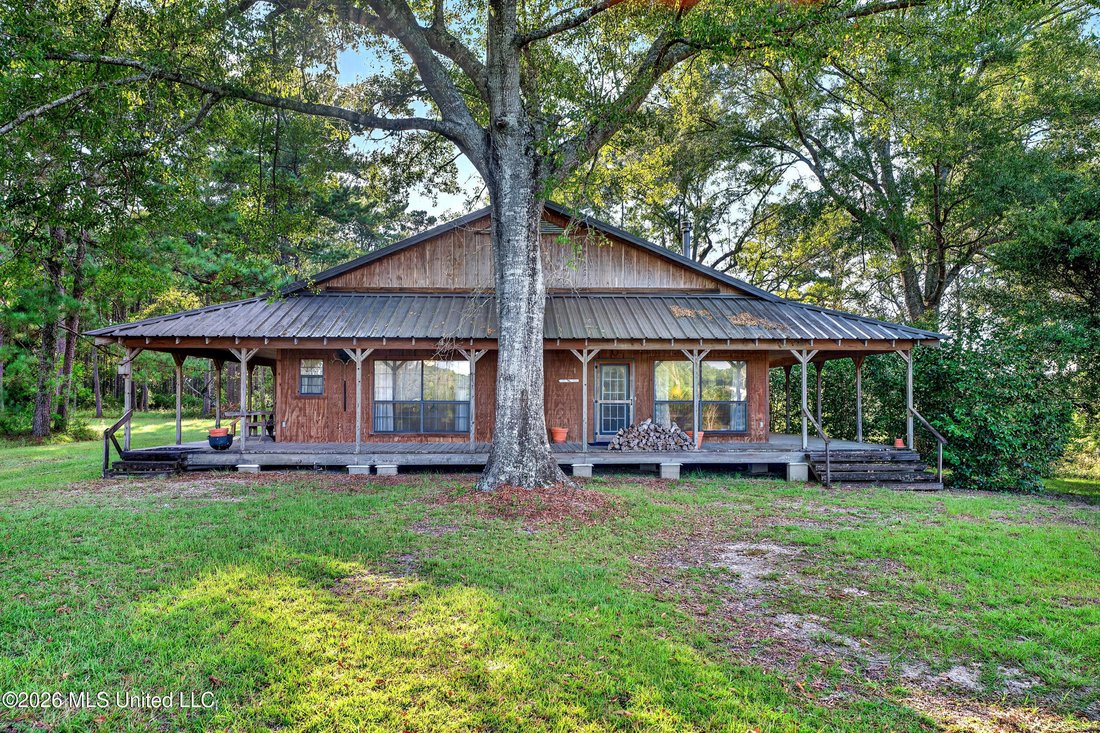 House in Poplarville, Mississippi, United States 4 - 18968910