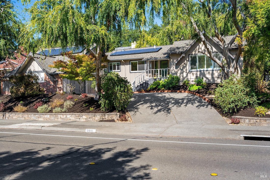 House in Santa Rosa, California, United States 1 - 18965658