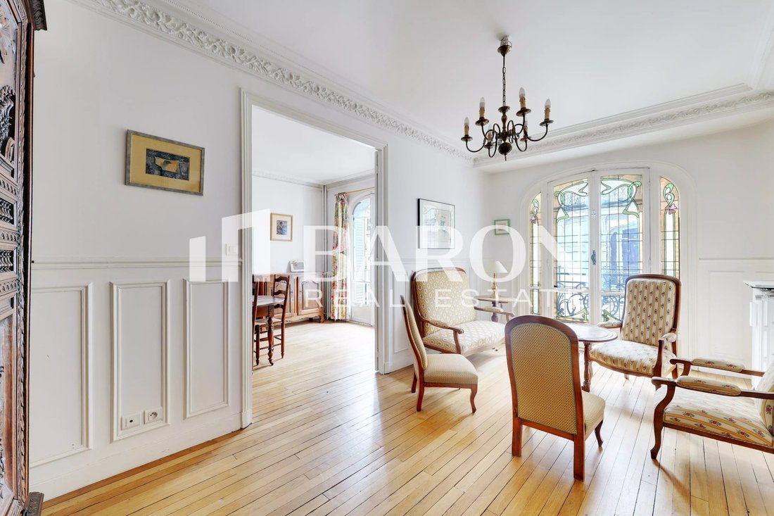 Apartment in Clichy-Batignolles, Paris 17e Arrondissement, Paris 1 - 18977812