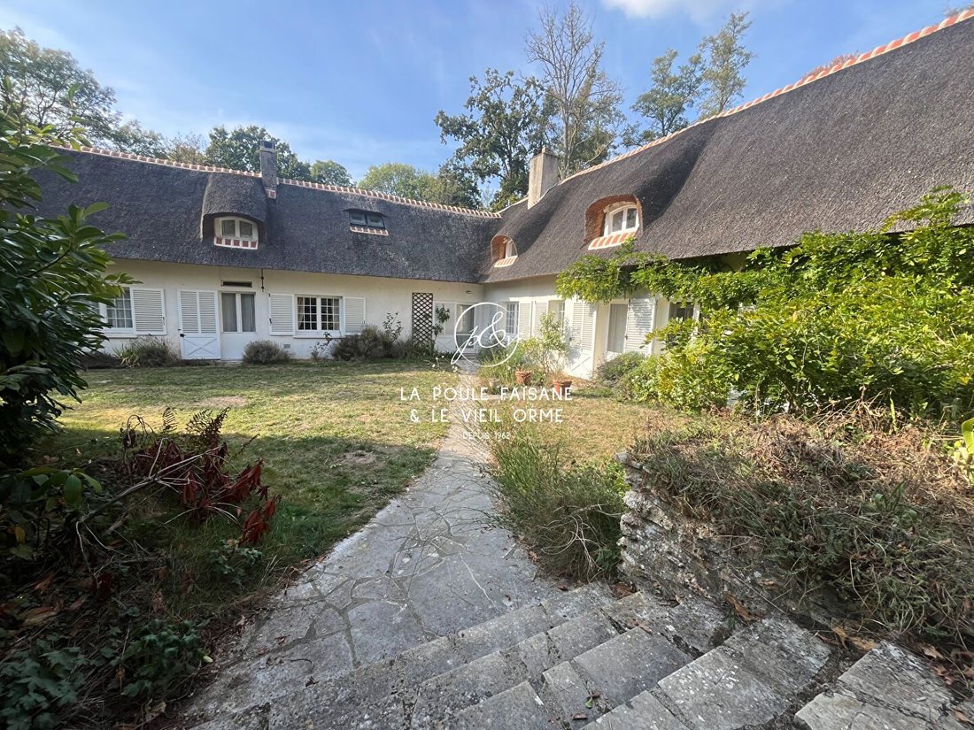 House in Poigny-la-Forêt, Ile-de-France, France 2 - 18977982