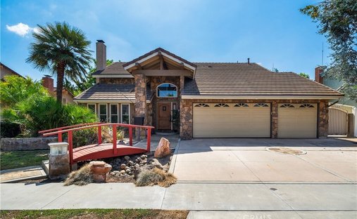 House in Fountain Valley, California, United States 1