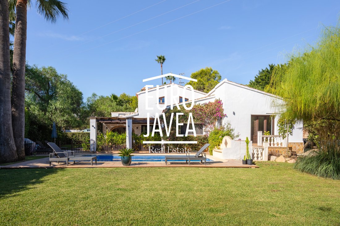 Villa in Xabia / Javea, Valencian Community, Spain 1 - 18974284