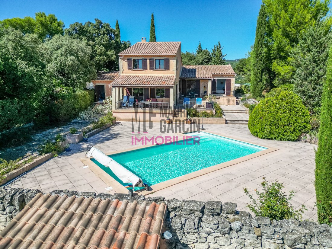 House in Crillon-le-Brave, Provence-Alpes-Côte d'Azur, France 2 - 18973039
