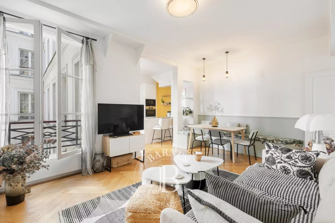 Apartment in Arts et Métiers, Paris 3e Arrondissement, Paris 3 - 18974098