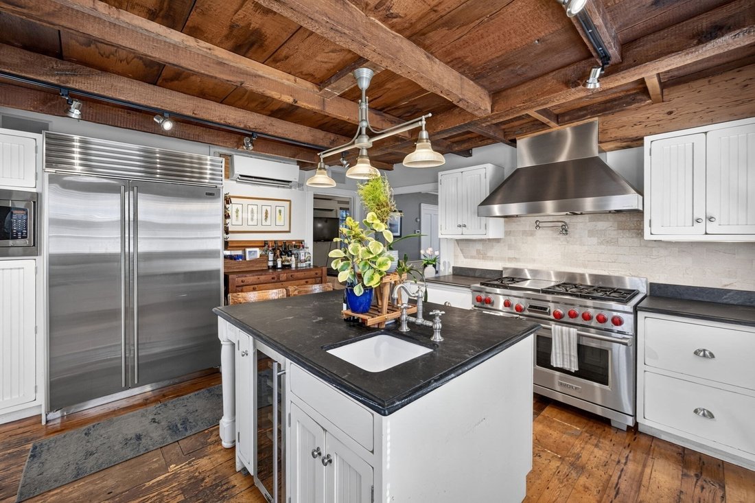 House in Provincetown, Massachusetts, United States 3 - 18975007