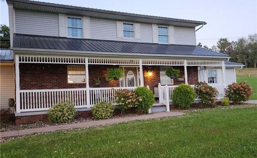 House in Lore City, Ohio, United States 1