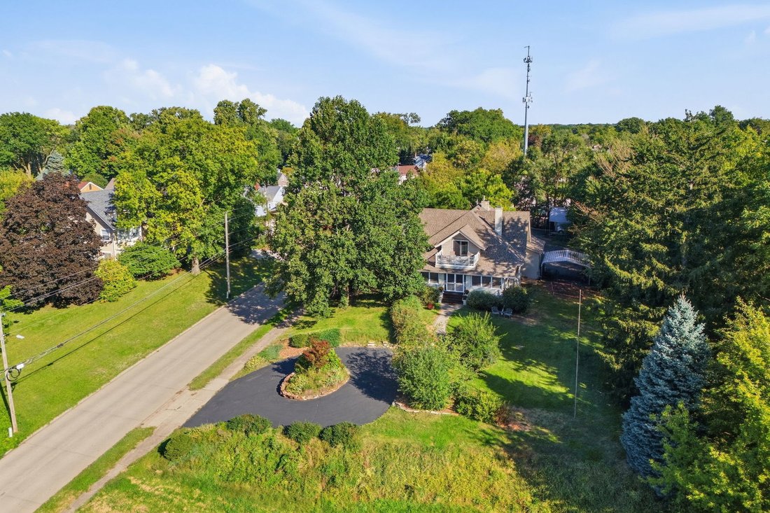 House in Bettendorf, Iowa, United States 2 - 18970200