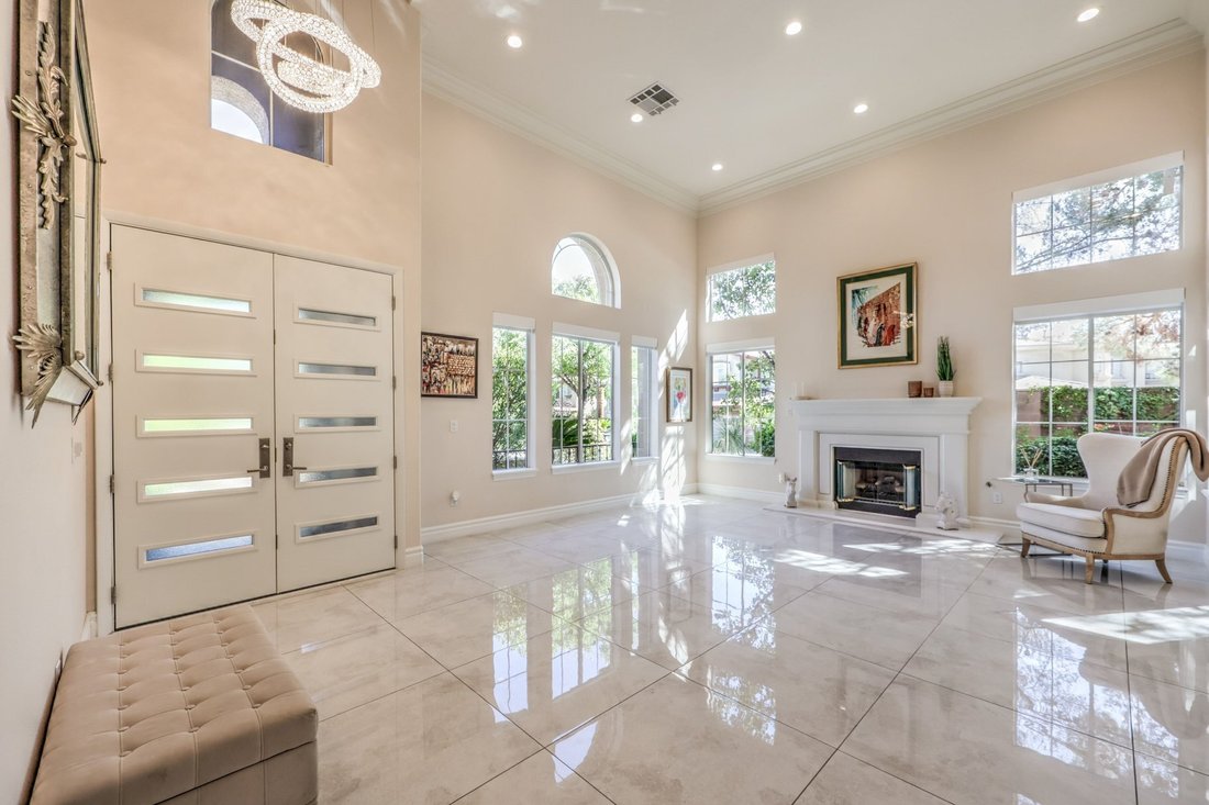 House in Las Vegas, Nevada, United States 5 - 18968043