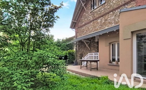 House in Centre Ville, Bagneux, France 1