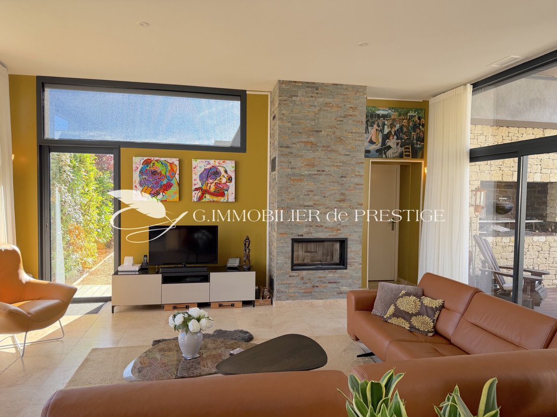 Apartment in Villes-sur-Auzon, Provence-Alpes-Côte d'Azur, France 4 - 18970696