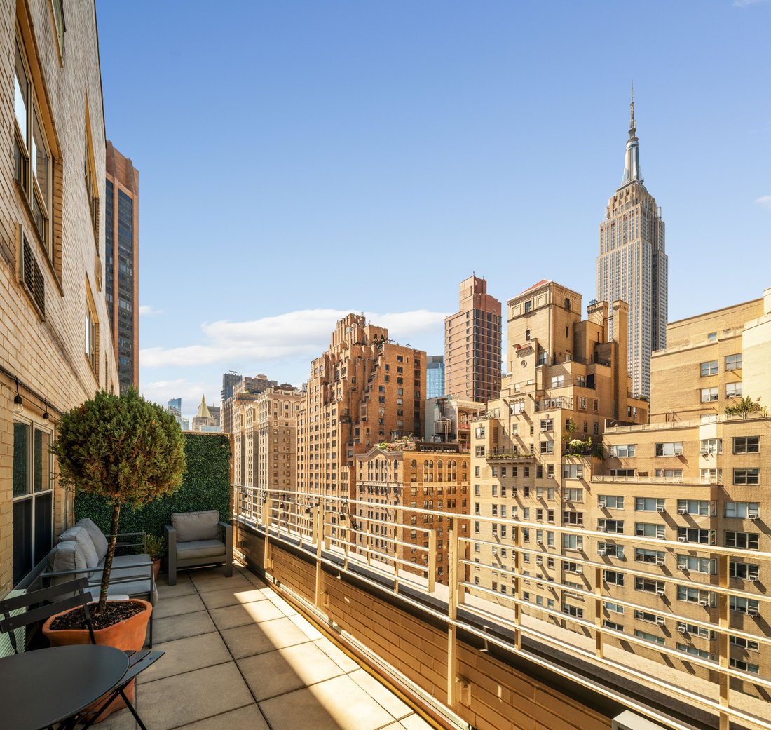 Co Op in New York, New York, United States 1 - 18973380